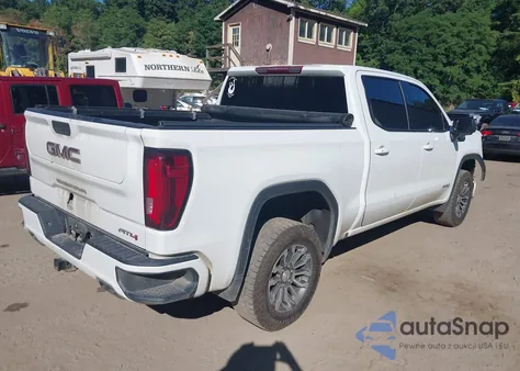 2021 GMC Sierra 1500 4Wd Short Box At4 z USA, uszkodzony, nr VIN 3GTP9EED2MG344220
